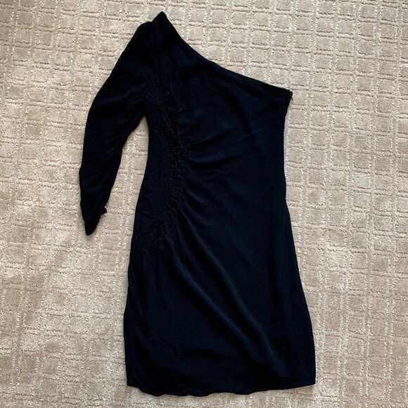 Twelfth Street By Cynthia Vincent One-Sleeve Ruched Rayon Silk Mini Dress Black - Picture 1 of 11